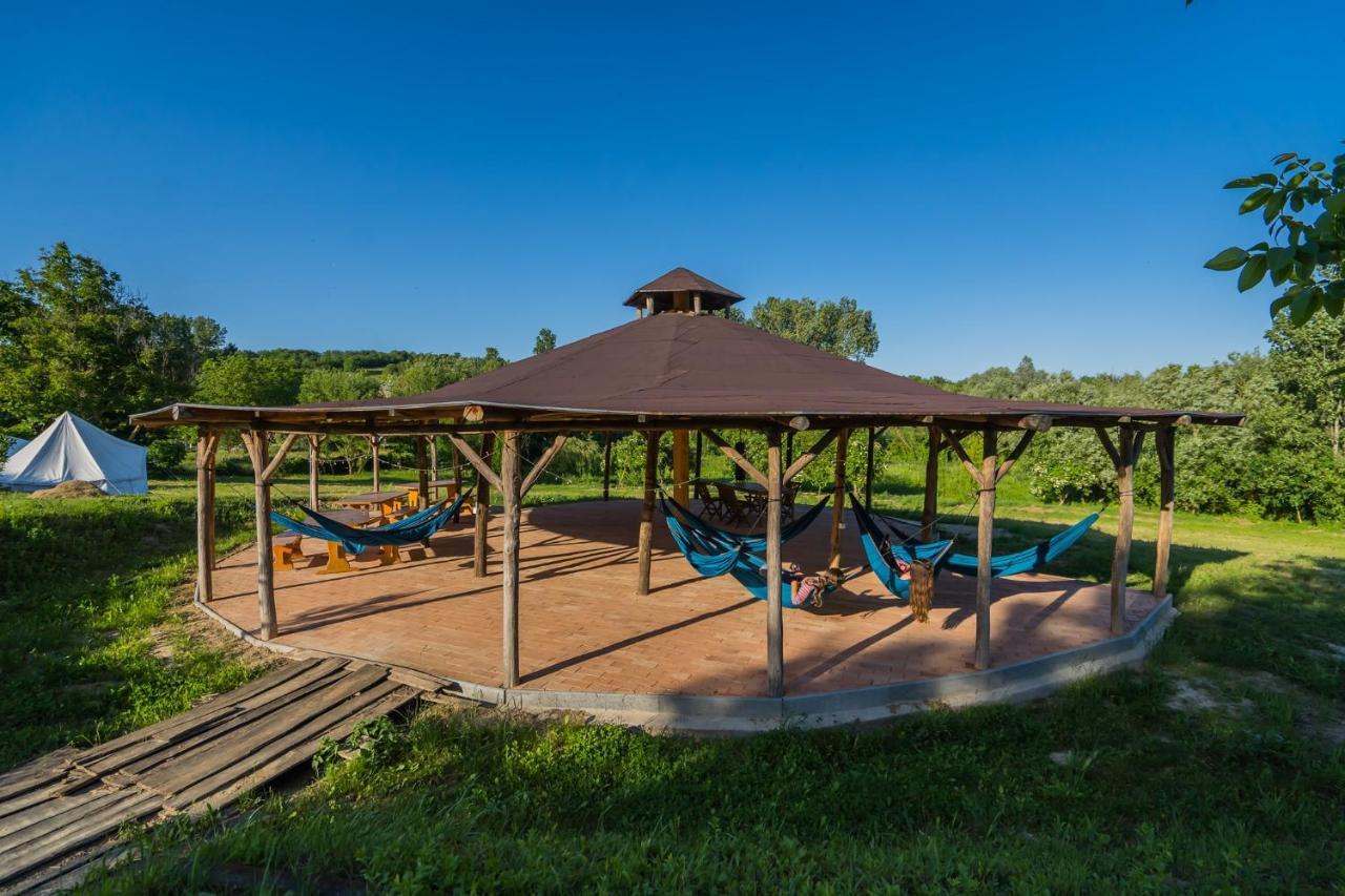 Szellos Ret Camping Balvanyos Екстер'єр фото