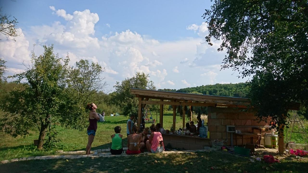 Szellos Ret Camping Balvanyos Екстер'єр фото